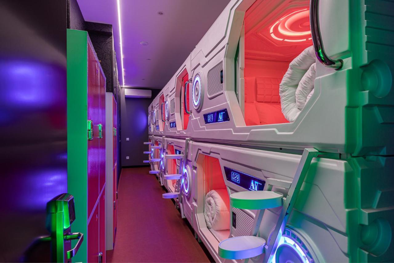 Art Seven Hostel Capsules مدريد المظهر الخارجي الصورة