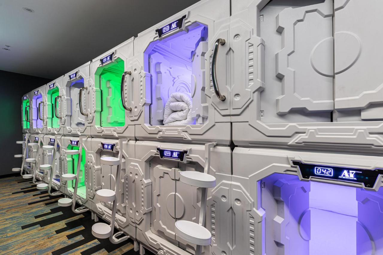 Art Seven Hostel Capsules مدريد المظهر الخارجي الصورة