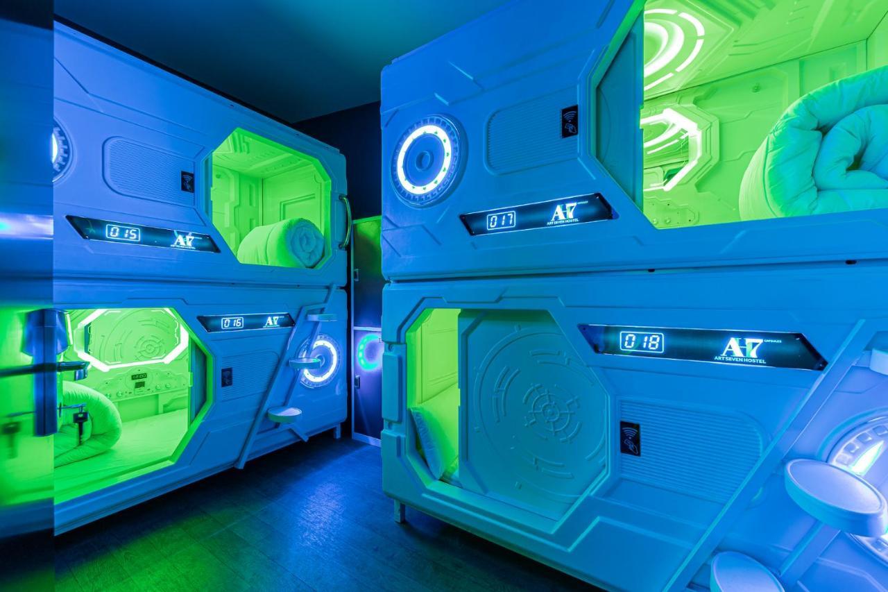 Art Seven Hostel Capsules مدريد المظهر الخارجي الصورة