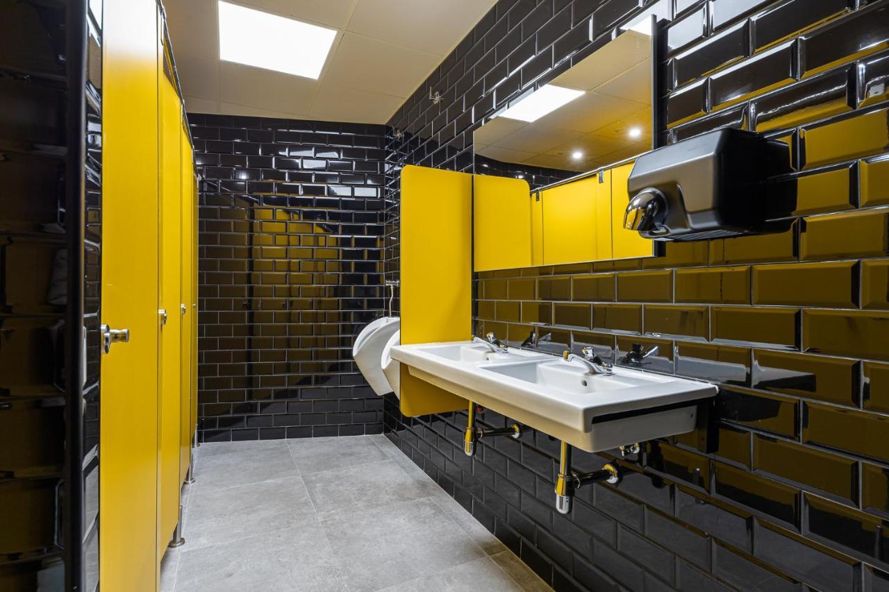 Art Seven Hostel Capsules مدريد المظهر الخارجي الصورة