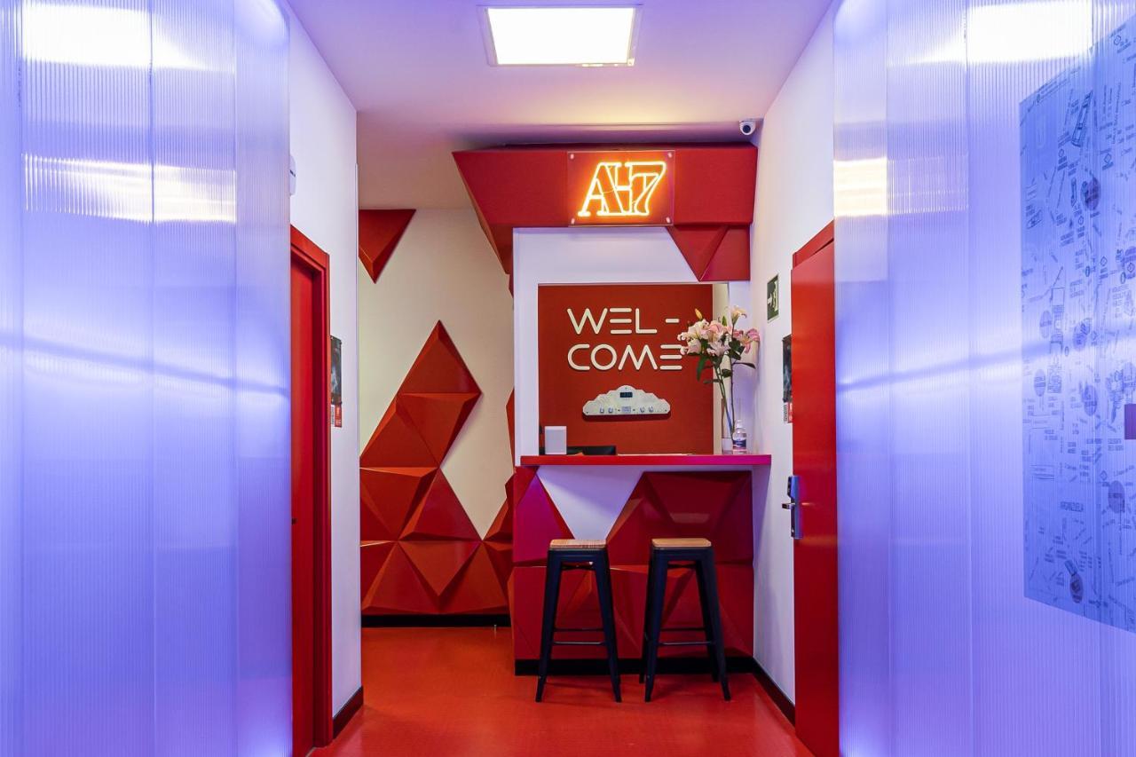 Art Seven Hostel Capsules مدريد المظهر الخارجي الصورة